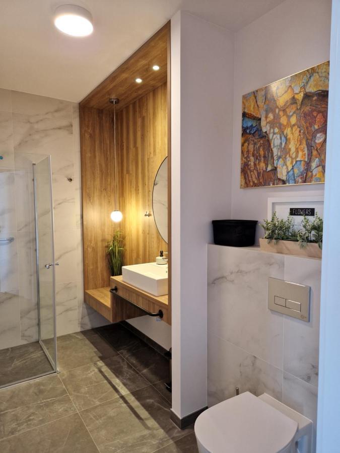 Apartamenty Szafirowe W Mielnie Großmöllen Exterior foto